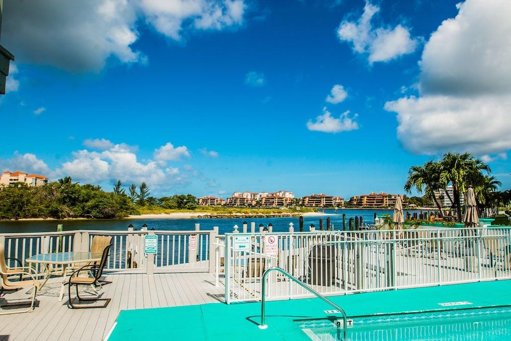 The Boathouse Motel Marco Island Eksteriør bilde
